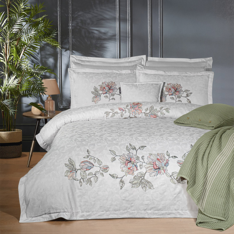 İlay Pamuk Saten Nevresim Takımı Çift Kişilik - SAREV