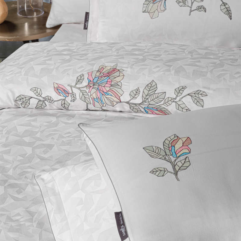 İlay Pamuk Saten Nevresim Takımı Çift Kişilik - SAREV